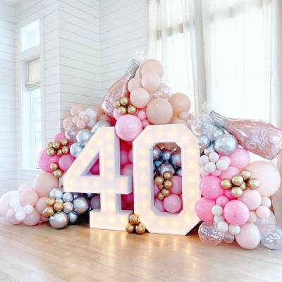 PARTY DECOR